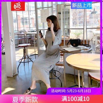 圓領(lǐng)長裙，塑造優(yōu)雅女神