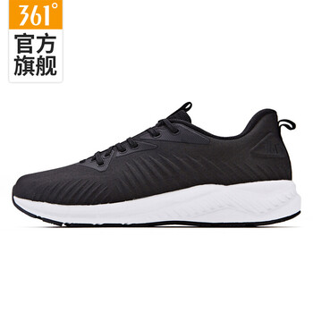 舒適透氣系帶跑鞋，讓你遠(yuǎn)離壓力