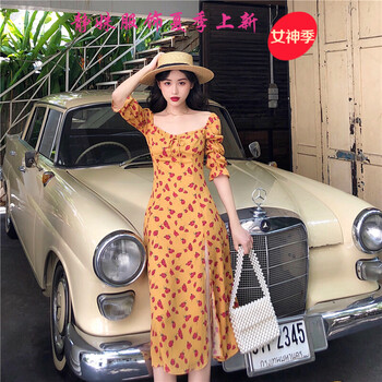 修身?xiàng)l紋裙，微胖妹子的小心機(jī)