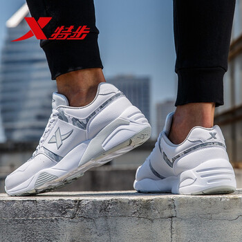特步（XTEP）跑步鞋226白灰 