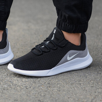 耐克（NIKE）跑步鞋AA2181-008運(yùn)動(dòng)黑白灰 