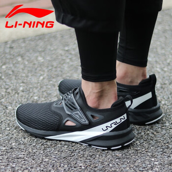 李寧跑步鞋標準黑/標準白 ARHN073-1 