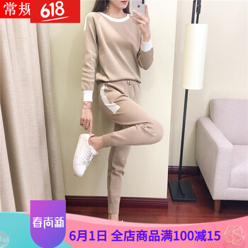 純色蝙蝠袖，打造優(yōu)雅女神