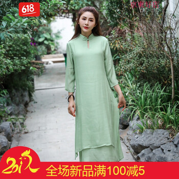 優(yōu)雅小露肩裙，告別微胖界