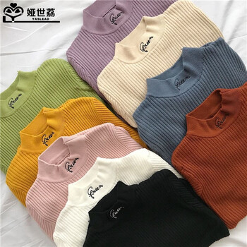 黑色字母打底毛衣