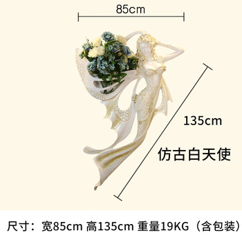 精致歐式燭臺(tái)，讓客廳變得更溫馨