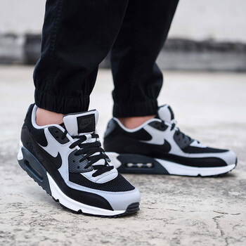 耐克（NIKE）跑步鞋黑狼灰537384-053 AIR MAX氣墊舒適 