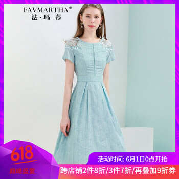 百搭簡約長裙，打造優(yōu)雅小仙女