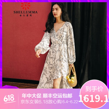 氣質(zhì)蕾絲裙，讓你賺足回頭率
