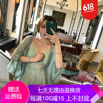 優(yōu)雅露肩裙，打造性感小仙女