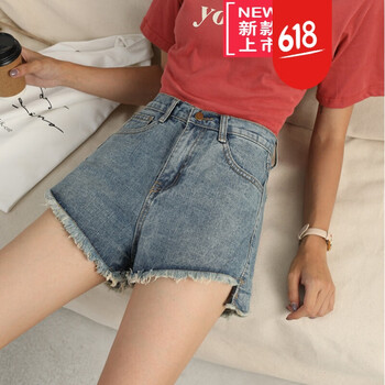 小腳牛仔褲，讓你秒變長腿好身材