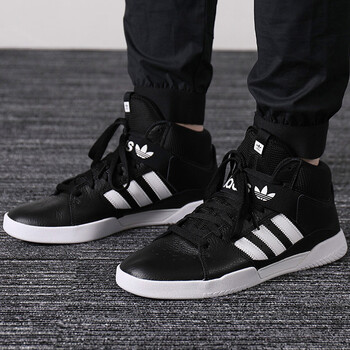Adidas板鞋B41479 44，45，39，40.5，40，42.5，41，42，44.5，43
