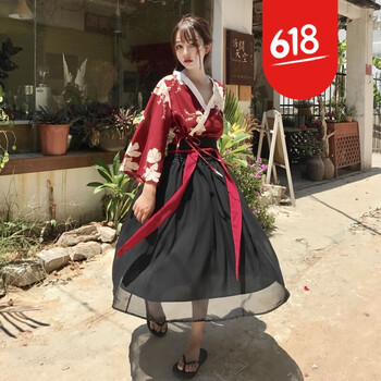 復(fù)古半身裙，讓你優(yōu)雅過盛夏