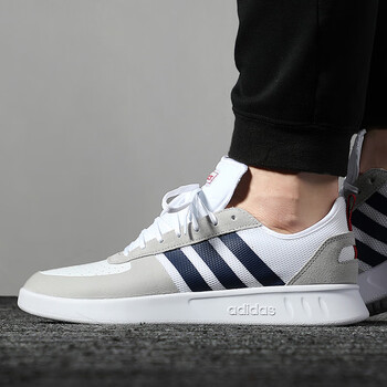 阿迪達(dá)斯（Adidas）板鞋F(xiàn)34633/黑白 