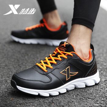 特步（XTEP）跑步鞋黑/桔 
