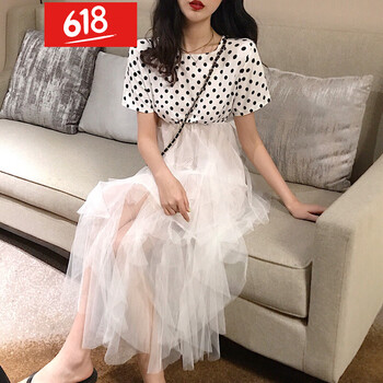 氣質(zhì)蕾絲裙，讓你秒變性感女神
