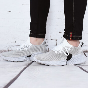 阿迪達斯（Adidas）跑步鞋CG5590（女鞋） 36，37，38，41，42，43