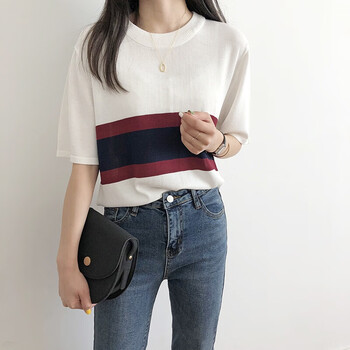 純色針織衫，讓你的肌膚更舒適