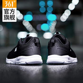 361度跑步鞋烏黑色/361度白 35，36，38，39，40