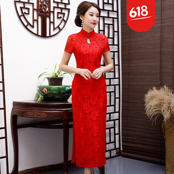印花連衣裙，打造優(yōu)雅小臉