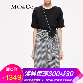純色短袖連衣裙，打造優(yōu)雅小仙女