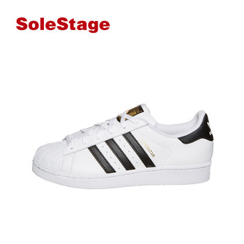 adidas板鞋白色 