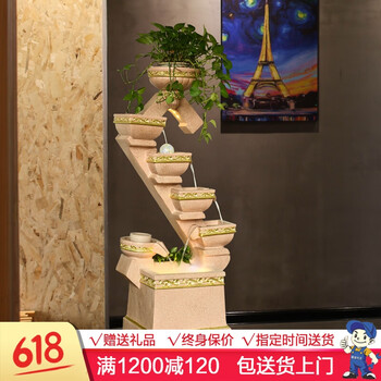歐式大氣燭臺(tái)，讓客廳更有韻味
