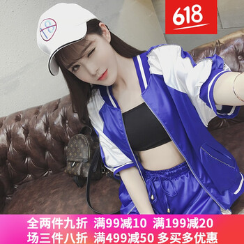 寬松休閑風(fēng)外套，時尚百搭又減齡