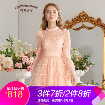 時(shí)尚長(zhǎng)袖連衣裙，打造甜美小仙女