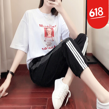 修身休閑褲，塑造性感女人味
