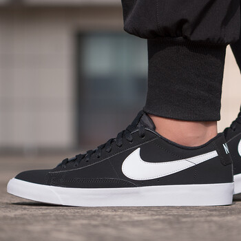 耐克（NIKE）板鞋729825-001/黑色 