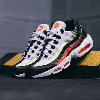 耐克（NIKE）跑步鞋AH8050-108/AIR MAX 270 