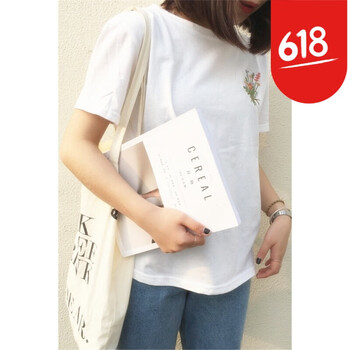 街頭風(fēng)，寬松喇叭袖襯衫秀活力