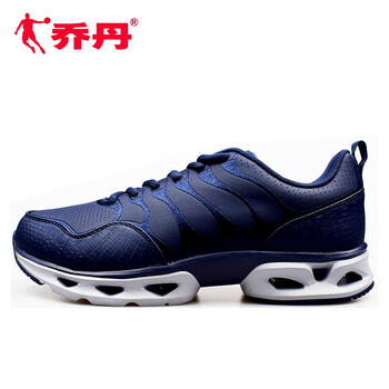 喬丹跑步鞋學(xué)院藍/純質(zhì)灰 