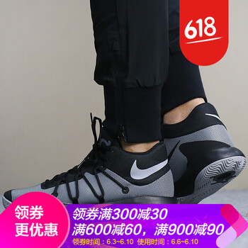 耐克超高幫籃球鞋