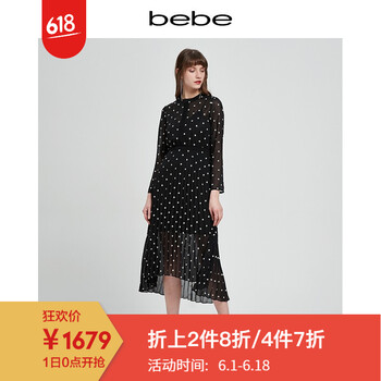 純色連衣裙，打造時(shí)尚女人味