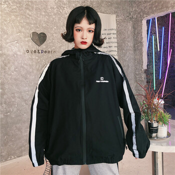 復古風(fēng)連衣裙，穿出優(yōu)雅范