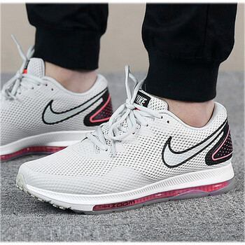 耐克(Nike)跑步鞋AJ0035-001 