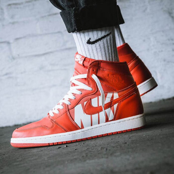 耐克（NIKE）籃球鞋555088-800（彈幕橙色） 