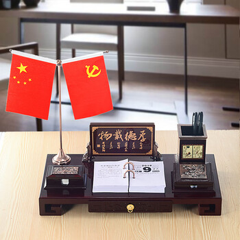 精致簡(jiǎn)約擺件給你一個(gè)溫馨的家