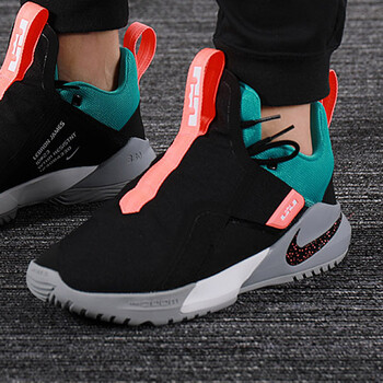 耐克（NIKE）籃球鞋AO2920-005/詹姆斯使節(jié)11 