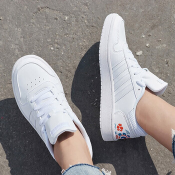 阿迪達(dá)斯（adidas）板鞋EE5823/熱賣(mài)款 