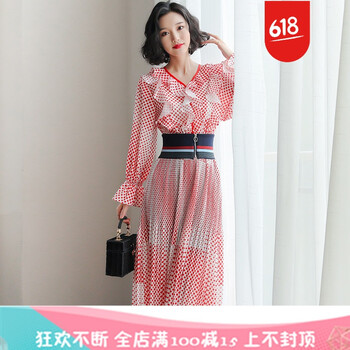 純色燈籠袖，打造優(yōu)雅女神范