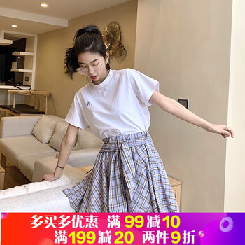 細(xì)跟半身裙，打造性感女人味