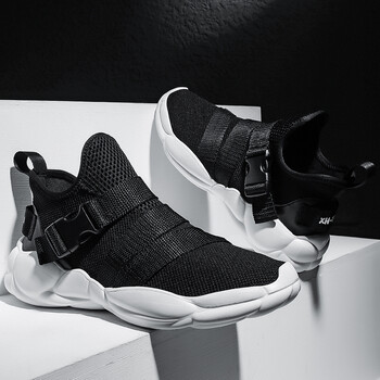 UGA男士白底黑 40