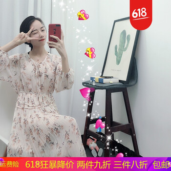 優(yōu)雅蕾絲裙讓你告別微胖界煩惱