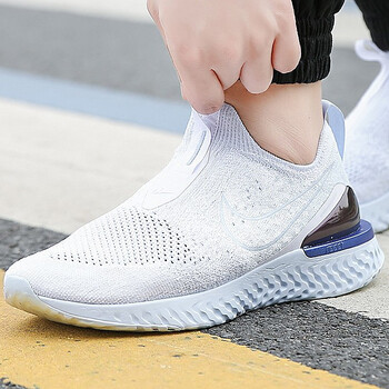 耐克（NIKE）跑步鞋AA2146-108 