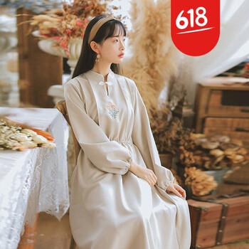 小身材大長腿，純色連衣裙拯救你