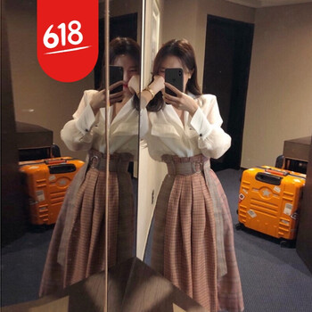 甜美俏皮，可愛連衣裙打造少女風(fēng)