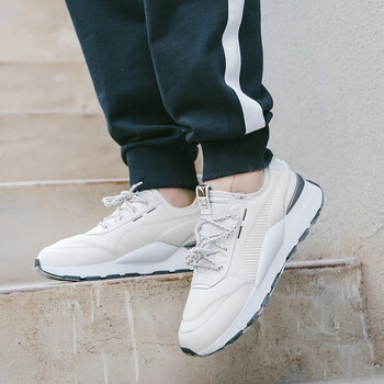 puma復(fù)古跑鞋